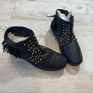 Zara Black Leather Studded Fringe Moccasins